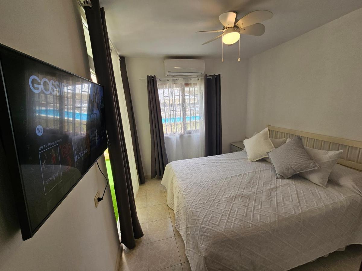 Fayser 108 Beachfront With Direct Pool Access From Terrace Arona  Esterno foto