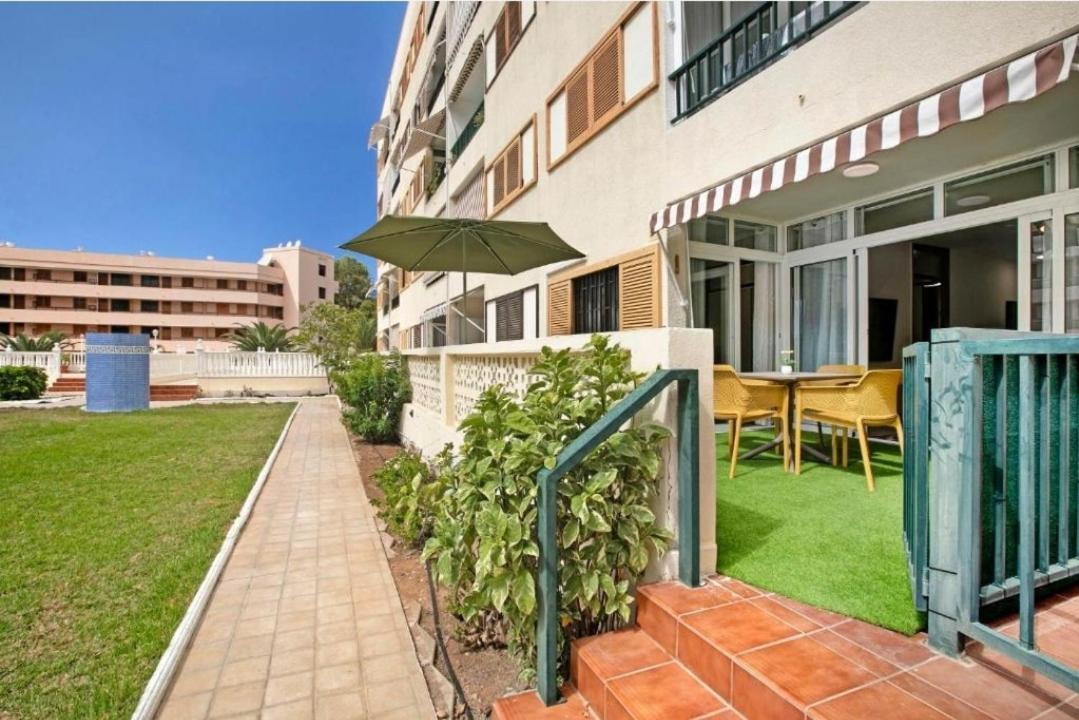 Fayser 108 Beachfront With Direct Pool Access From Terrace Arona  Esterno foto