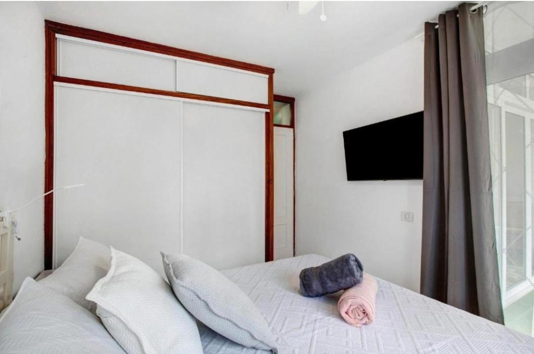 Fayser 108 Beachfront With Direct Pool Access From Terrace Arona  Esterno foto